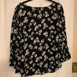 Ann Taylor poppy print pleated sleeve too